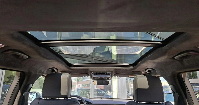 Land Rover Range Rover Velar cena 489000 przebieg: 9500, rok produkcji 2023 z Szczecinek małe 742
